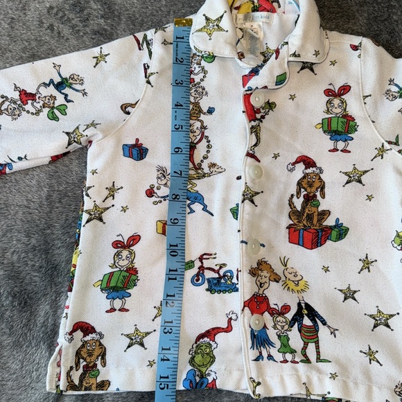 🎄 Grinch Toddler Pajamas 🎄 - Picture 4 of 12